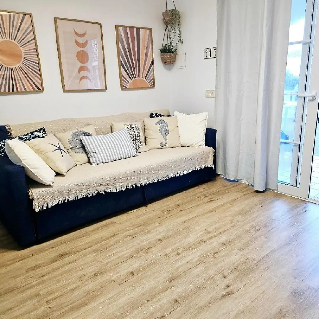 Fabuloso Apartamento En Arenal D'En Castell 0*,  Španělsko
